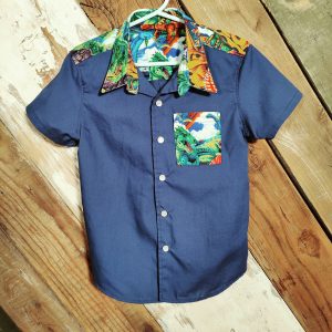 Pearl snap boys shirt, blue with dinosaurs