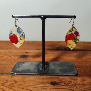 Earrings, flowers, double pointed oval