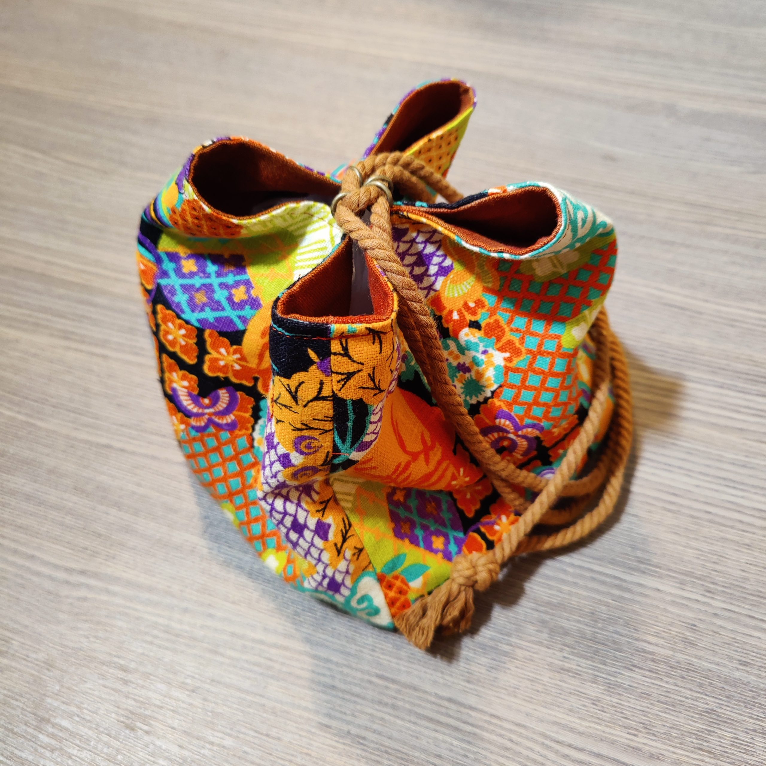 Orange floral drawstring bag - Image 2