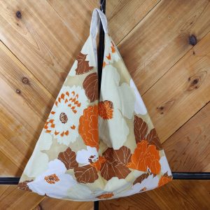 orange and brown flower bento bag