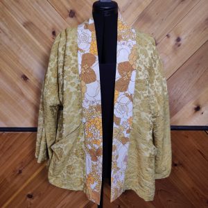 Wide sleeve jacket