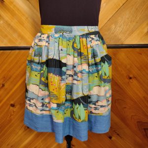 Skirt with pockets